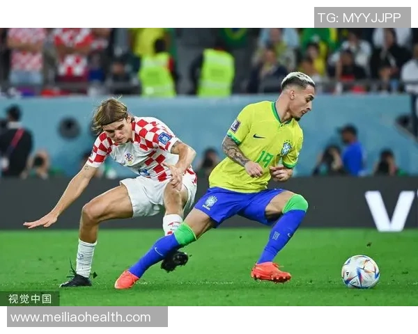 内马尔与莫德里奇对决解析足球场上的技术与智慧之争